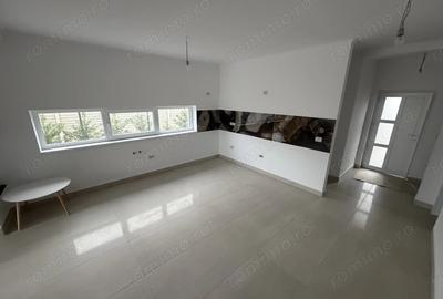 Casa individuala finalizata. Acces asfaltat - 14