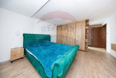 Casă cu 5 camere cu Teren 500 Mp în Sânpetru - 24