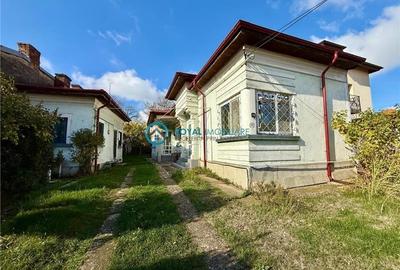 Royal Imobiliare - Vanzare Casa zona Sala Sporturilor - 1