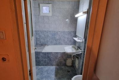 Apartament cu 3 camere decomandat în Micro 17 - 7