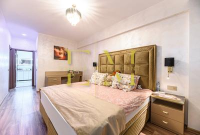 Apartament cu 3 camere decomandat, mobilat în Tractorul - 3