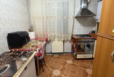 Apartament cu 4 camere decomandat în Berceni - 4