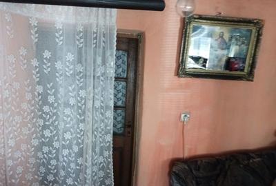 Casă cu 4 camere în Stolnici - 1