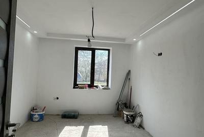 Casă cu 2 camere cu Teren 553 Mp în Păulești - 3