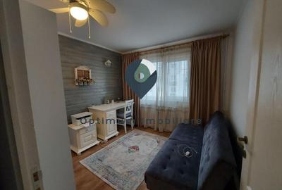 Apartament cu 3 camere decomandat, mobilat în Mănăștur