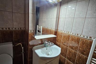 Apartament cu 3 camere decomandat în Exterior Vest - 7