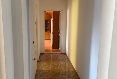 Apartament cu 3 camere, mobilat în Central - 11