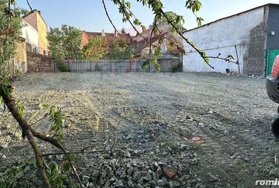 Spațiu comercial, în Confecții - 2