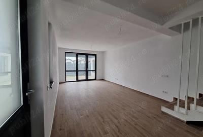 Casă cu 3 camere cu Teren 210 Mp în Sânpetru - 1