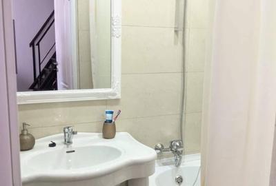 Apartament 3 camere, la mansarda- zona Milea - 10