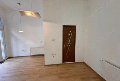 Spațiu comercial, de 23 mp, în Ultracentral - 5