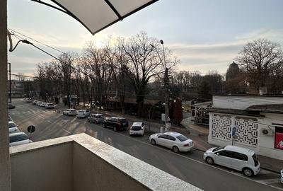 Spațiu comercial, de 35 mp, în Central - 6