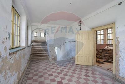 Fosta scoala saseasca semnata de Fritz Balthes - Bruiu, Sibiu - 7