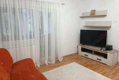 Apartament cu 3 camere decomandat în Micro 5 - 3