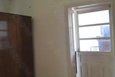 Bran-Casa de locuit cu 3 camere si teren - 8