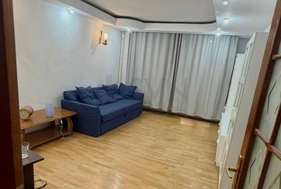 Apartament cu 4 camere decomandat, mobilat în P-ța Unirii - 2