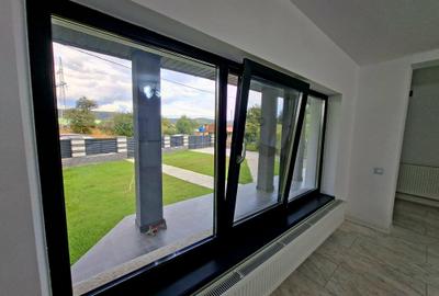 Casă individuală cu 3 camere cu Canalizare în Băiculești - 4