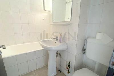 Apartament cu 3 camere decomandat în Lacul Tei - 9