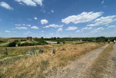 Teren de 1000 mp, în Tudor Vladimirescu - 6
