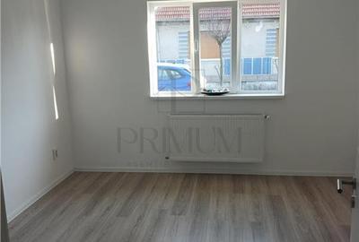 Duplex cu 4 camere cu Canalizare în Plopi - 6