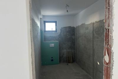 Casă cu 4 camere cu Teren 160 Mp în Bălăceanca - 1