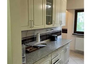 Apartament cu 3 camere decomandat în Calea Călărașilor - 1