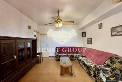 Apartament cu 3 camere decomandat în Titulescu