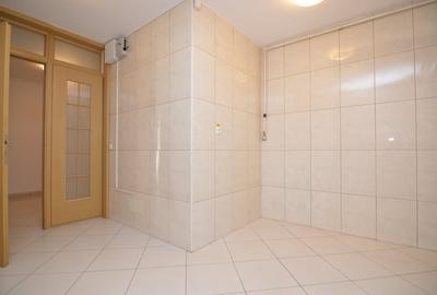 Apartament cu 4 camere decomandat în Unirii - 28