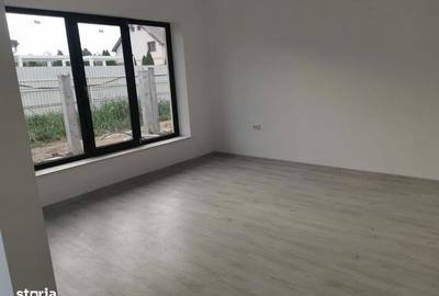 Casă cu 3 camere cu Teren 130 Mp în Vânători - 4