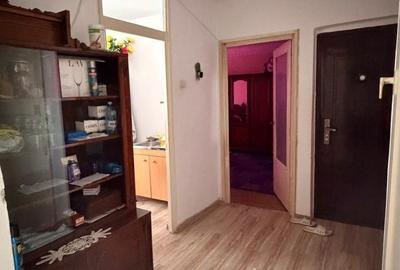 Apartament cu 2 camere decomandat în Central - 1