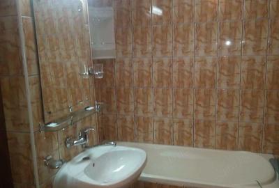 Apartament cu 2 camere decomandat în Republicii - 1