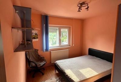 Apartament 3 camere de i?nchiriat - Zona Pa?ltinis?