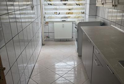 Garsonieră decomandată, mobilată în Văcăresti - 4