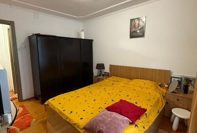 [PIATA RAHOVA - SOS. ALEEXANDRIEI] Apartament 4 camere - 5