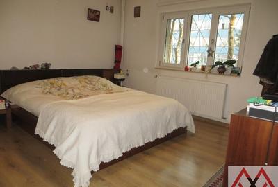 Apartament cu 2 camere decomandat în 13 Septembrie - 8