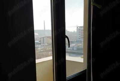 Garsonieră decomandată în Titan - 1