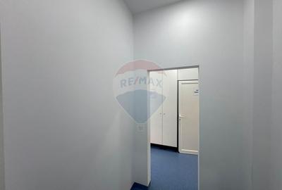 DE VANZARE/ INCHIRIERE CABINET MEDICAL Bld. TRAIAN! - 19