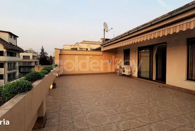 Apartament cu 3 camere, mobilat în Primăverii