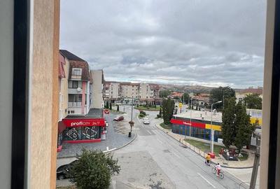 Apartament cu 2 camere decomandat în Central - 6