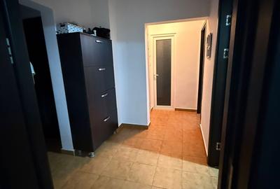 Apartament cu 3 camere decomandat în Km 4-5 - 7
