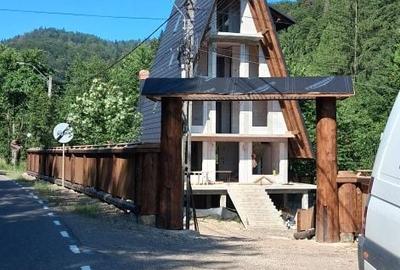 Casă cu 4 camere în Sucevița - 7