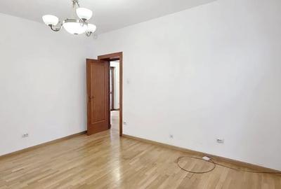 Birou, de 150 mp, în Unirii - 4