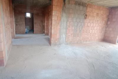 Casa de vanzare in stil mediteranean - 7