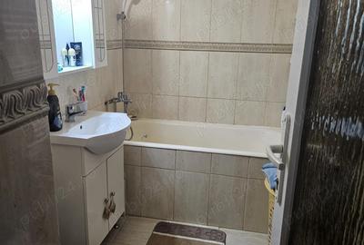 Vand apartament 3 camere - 9