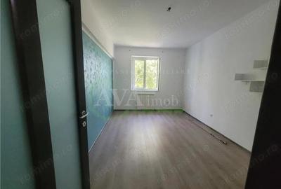 Apartament 2 camere decomandat , zona Narcisa - 3