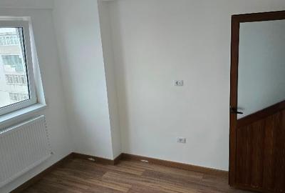 Vând apartament 2 camere - zona Hotel Select - 9