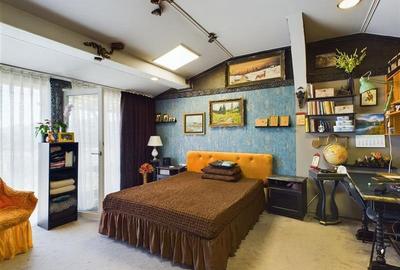 Resedinta impresionanta, arhitectura distincta si vedere panoramica, Centru Isto - 14