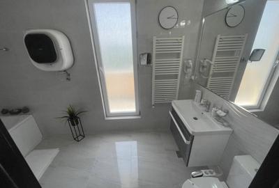 Apartament cu 3 camere în Central - 3