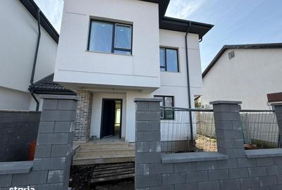 Casă cu 4 camere în Prelungirea Ghencea