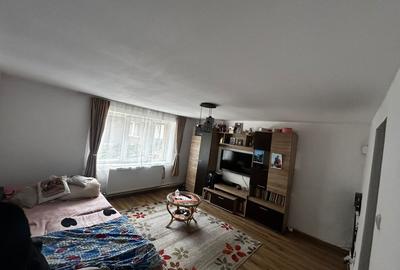 Casă cu 4 camere în Central - 5